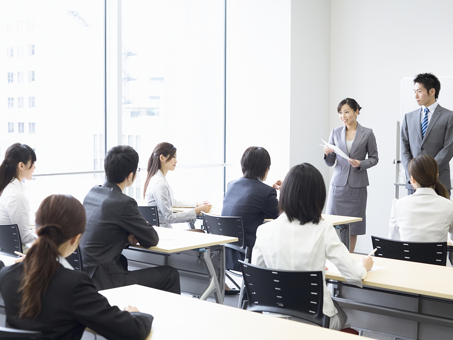 组织的目标在于使平凡的人取得杰出的绩效！