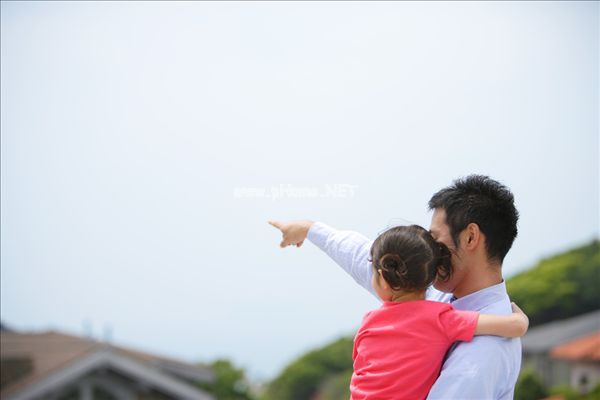 教育和领导的距离效应，身教与言教的结合